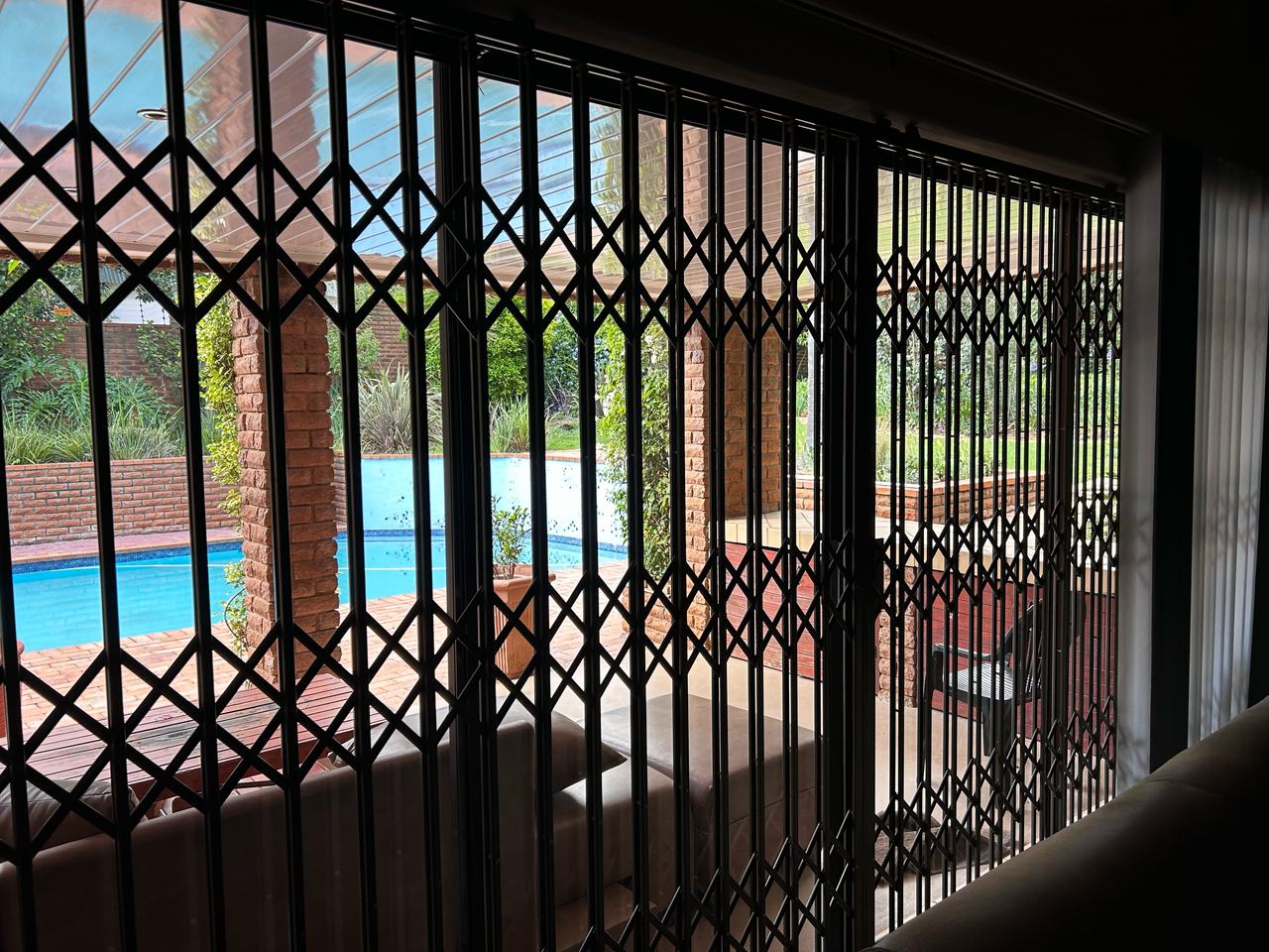 Sliding Door